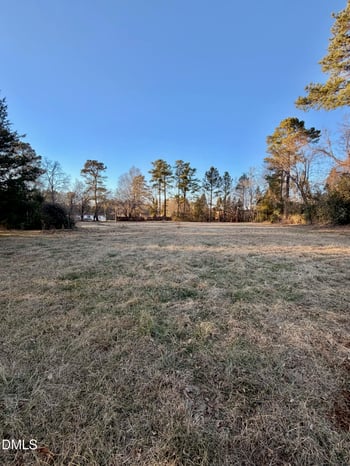 6011 Holly Ln, Holly Springs, NC 27540