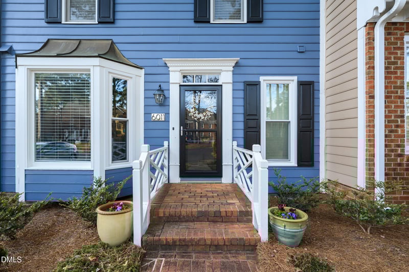 6011 Tenter Banks Sq, Raleigh, NC 27609