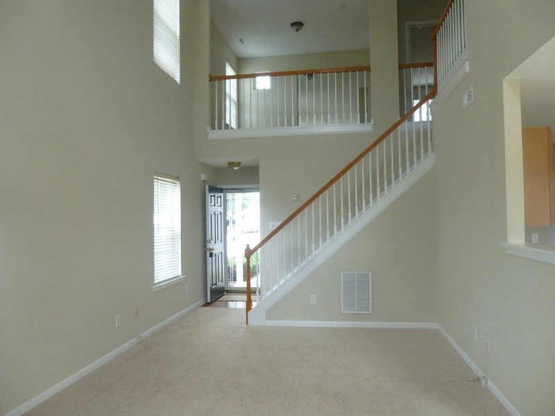 6012 Silkwater Ct, Raleigh, NC 27610