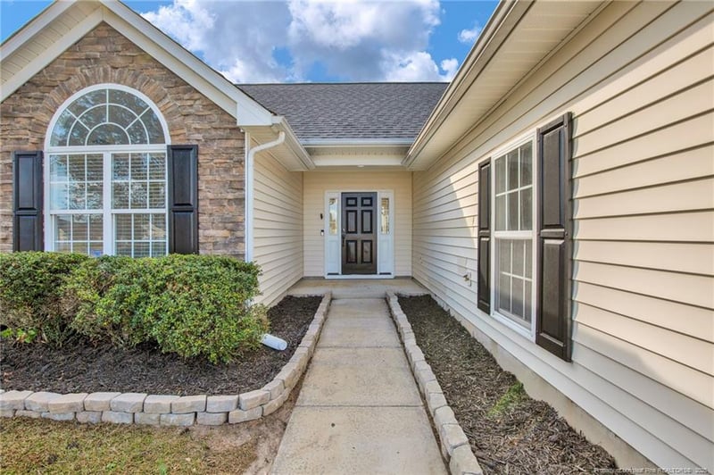 6012 Windflower Dr, Fayetteville, NC 28314