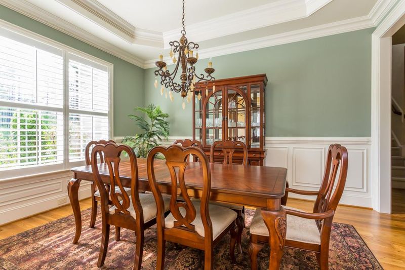 6013 Mentmore Pl, Cary, NC 27519