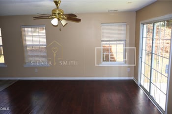 6013 Silkwater Ct, Raleigh, NC 27610