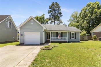 6013 Towhee St, Fayetteville, NC 28304