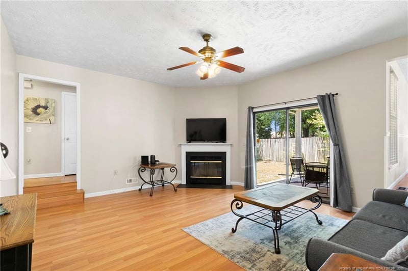 6013 Towhee St, Fayetteville, NC 28304