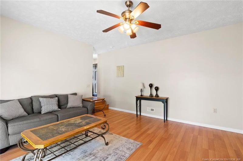 6013 Towhee St, Fayetteville, NC 28304