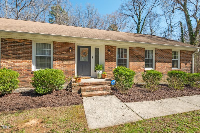 6014 Burgundy Rd, Durham, NC 27712
