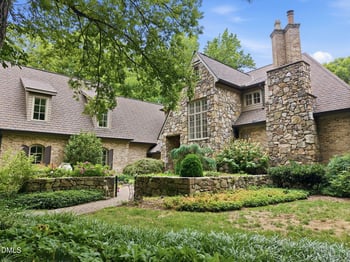 6014 Old Field Dr, Chapel Hill, NC 27514