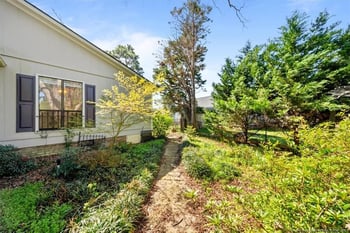 6014 Shearwater Dr, Fayetteville, NC 28304