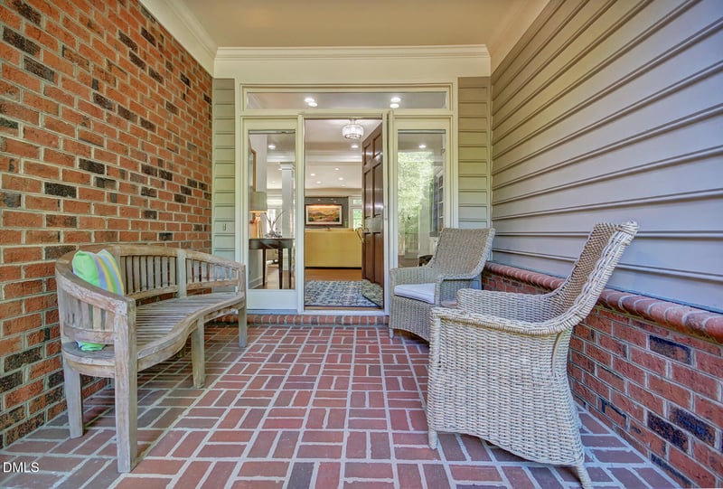 60142 Davie , Chapel Hill, NC 27517