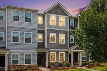6015 Kayton St, Raleigh, NC 27616