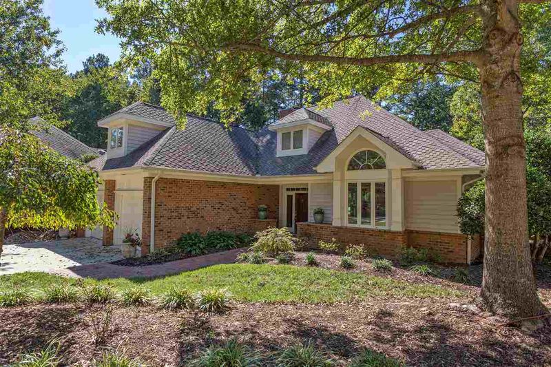 60153 Burton, Chapel Hill, NC 27517