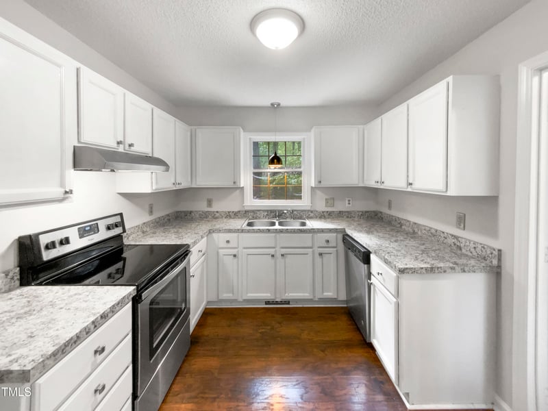 6016 Antigua, Knightdale, NC 27545