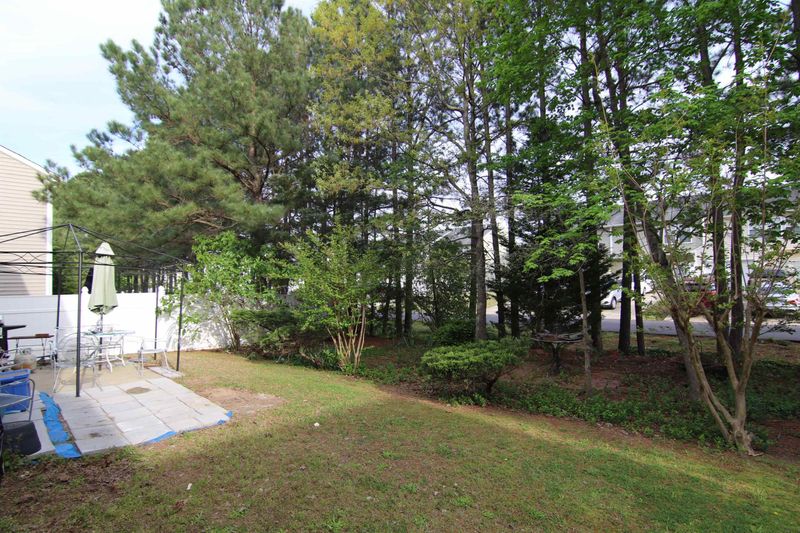 6016 Brambleberry Way, Raleigh, NC 27616