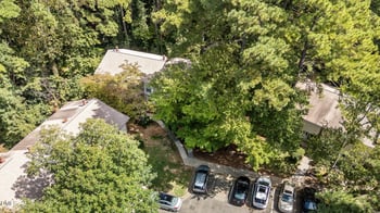 6016 Dixon Dr, Raleigh, NC 27609