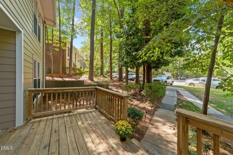 6016 Dixon Dr, Raleigh, NC 27609