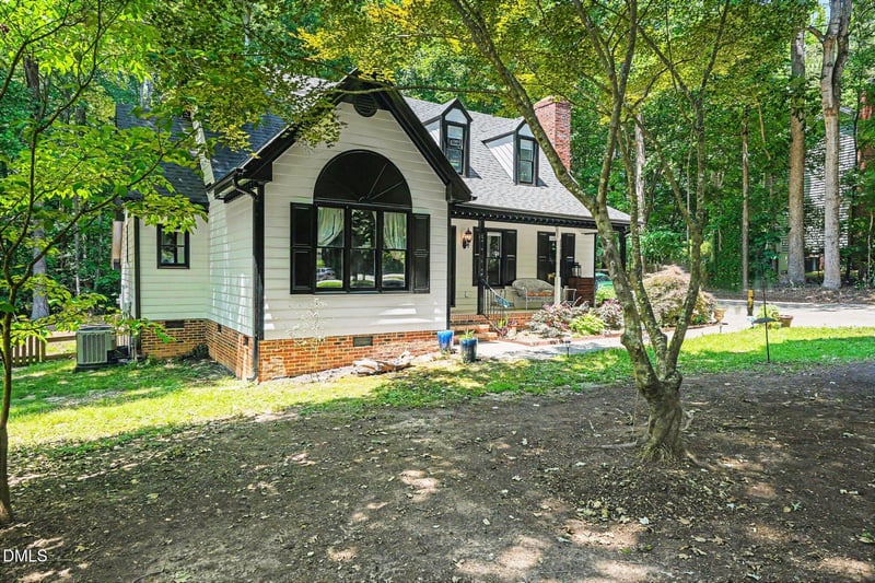 6016 Hampton Ridge Rd, Raleigh, NC 27603