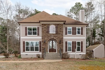 6016 Heatherstone Dr, Raleigh, NC 27606