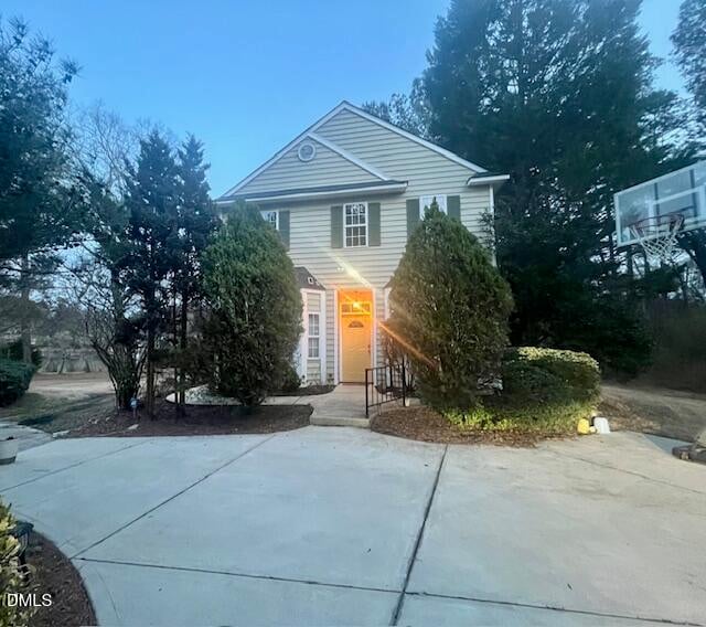 6016 River Lake Cir, Raleigh, NC 27604