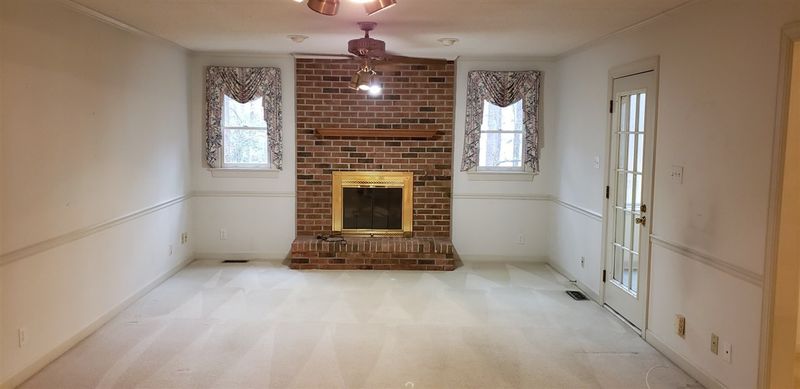 6016 St Thomas Dr, Durham, NC 27705