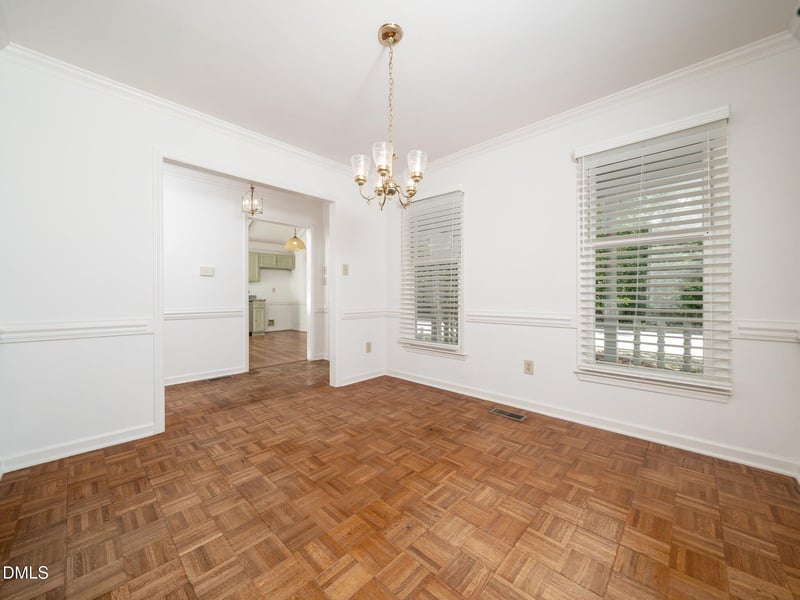 6016 Volant Dr, Raleigh, NC 27609