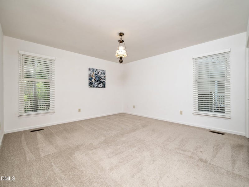 6016 Volant Dr, Raleigh, NC 27609