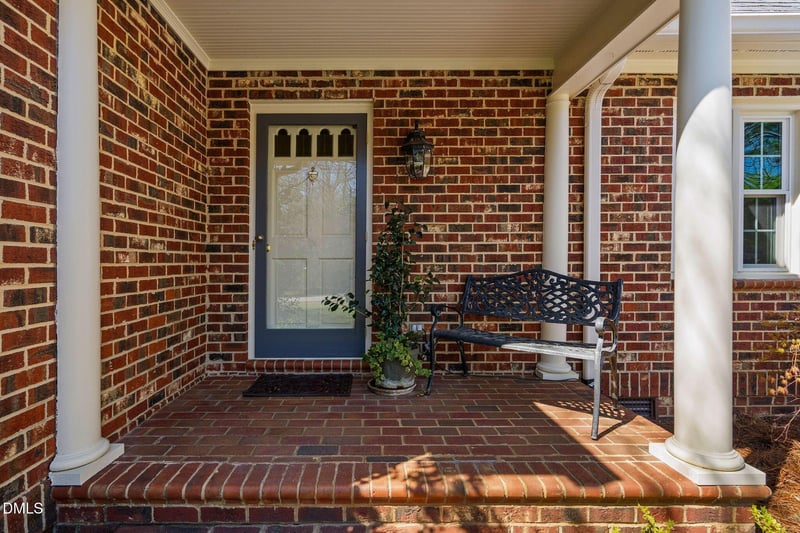 6017 Fordland Dr, Raleigh, NC 27606