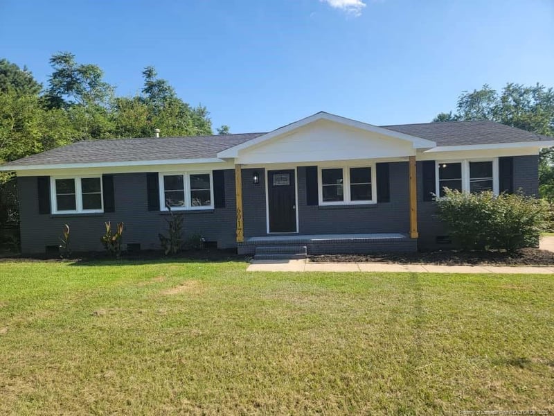 6017 Santa Fe Dr, Fayetteville, NC 28303
