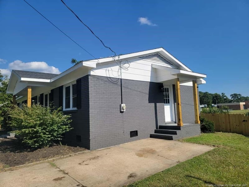 6017 Santa Fe Dr, Fayetteville, NC 28303