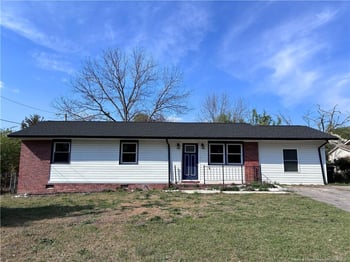 6018 Elstree Pl, Fayetteville, NC 28314