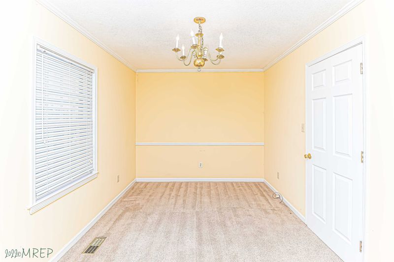 602 Arrow Point Dr, Goldsboro, NC 27530