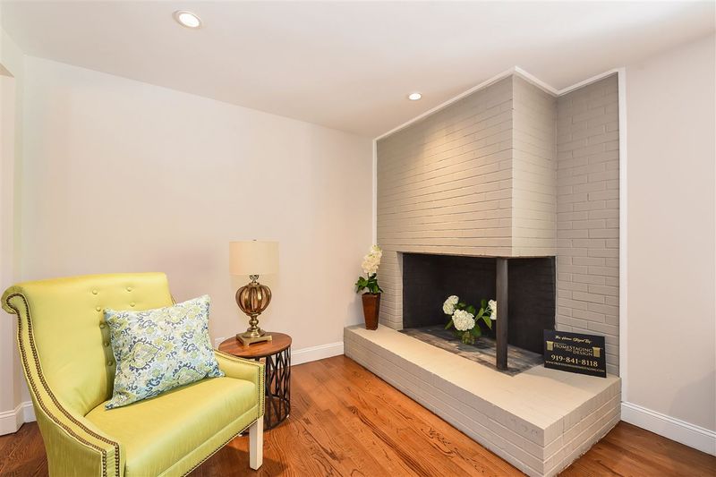 602 Benton St, Hillsborough, NC 27278