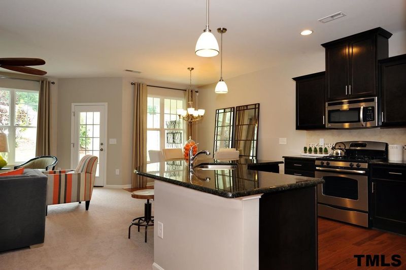 602 Briarcliff St, Apex, NC 27502