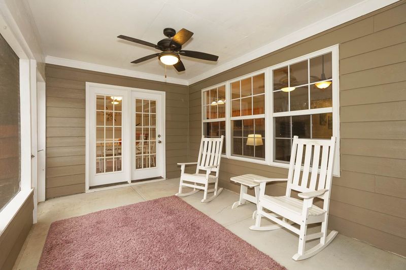 602 Brickstone Dr, Apex, NC 27502