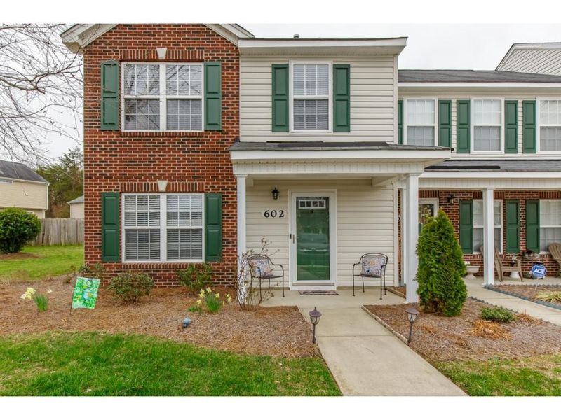 602 Cairn, Burlington, NC 27217