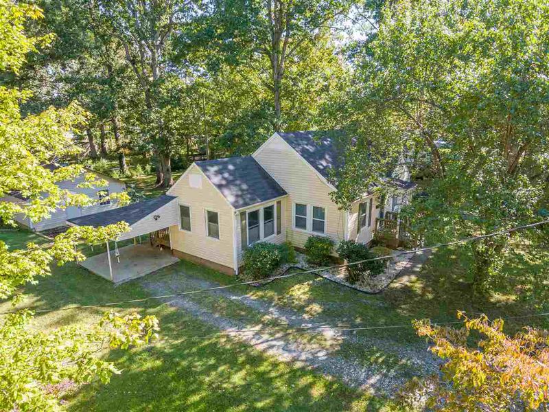 602 N Carr St, Mebane, NC 27302