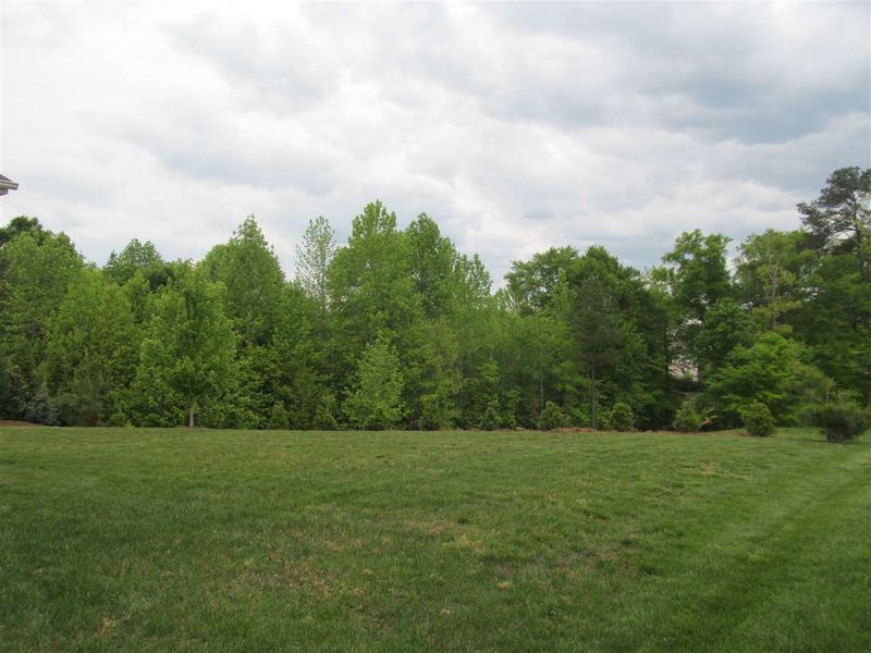 602 Ivyshaw Rd, Cary, NC 27519
