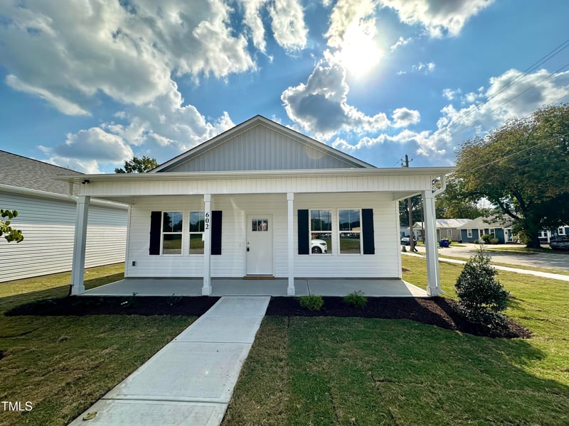 602 Johnston St, Smithfield, NC 27577