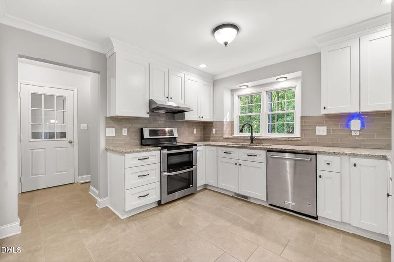 602 Kimberwood Ct, Garner, NC 27529