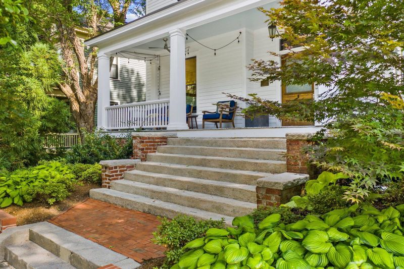 602 E Lane St, Raleigh, NC 27601