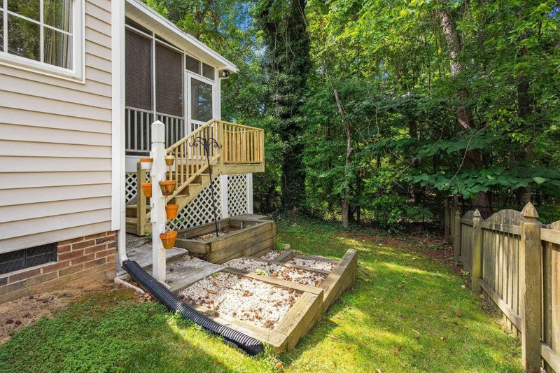 602 Latta Cir, Durham, NC 27712