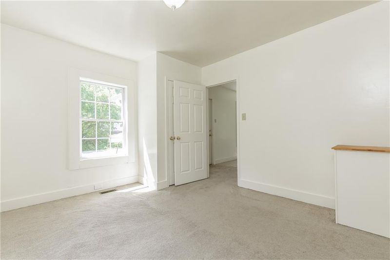 602 W Lee St, Mebane, NC 27302