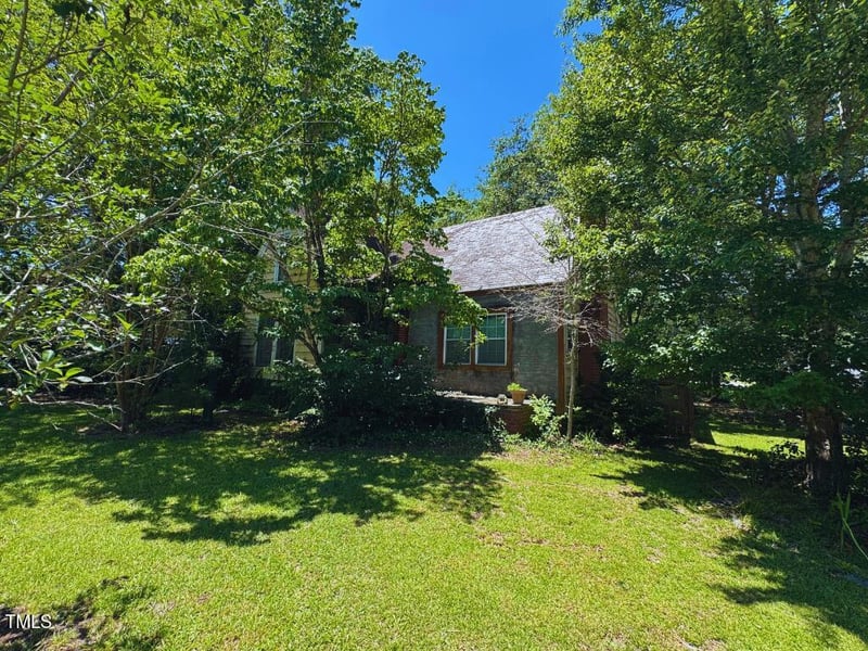 602 Main St, Fuquay Varina, NC 27526