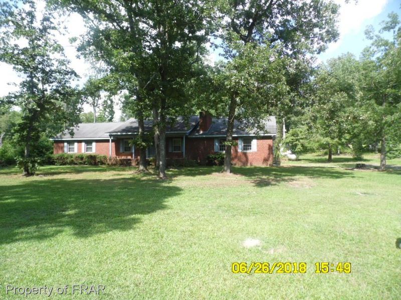 602 Oakleaf Rd, Sanford, NC 27332