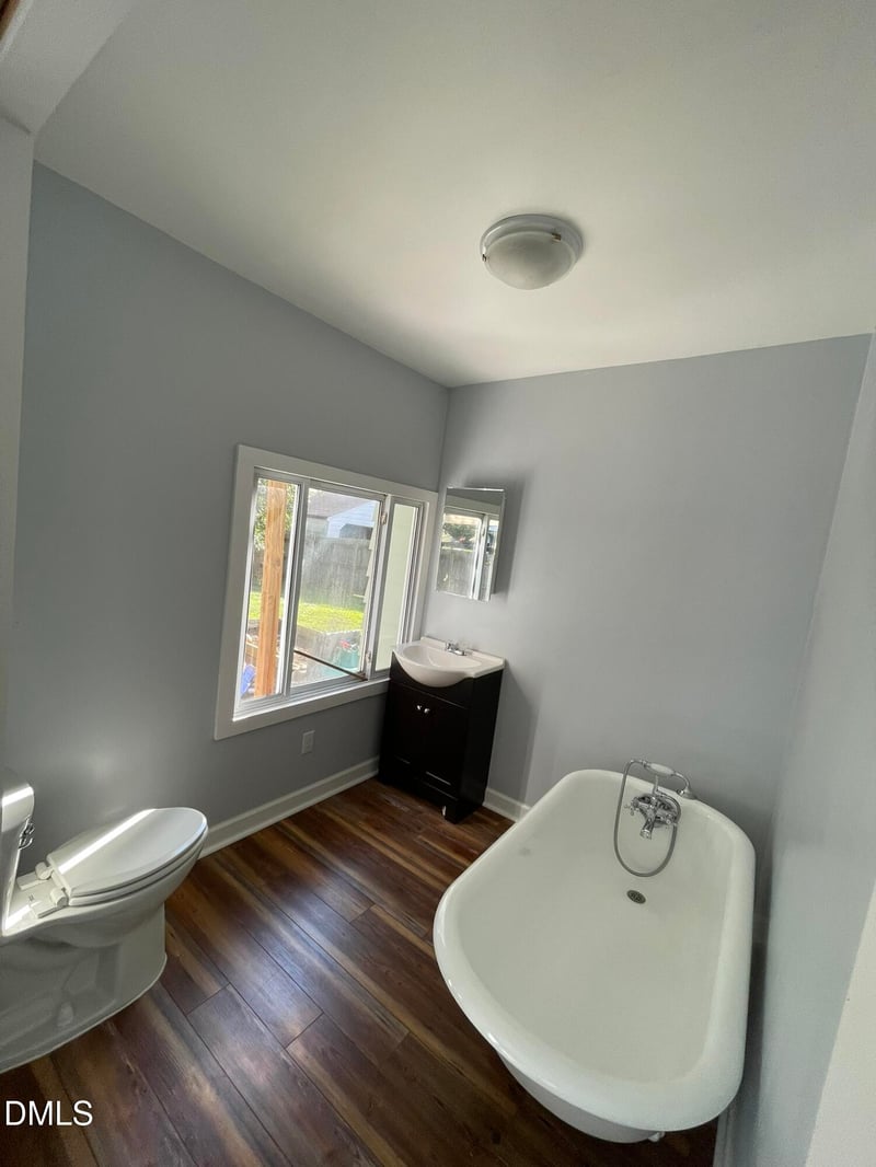 602 Providence Rd, Graham, NC 27253