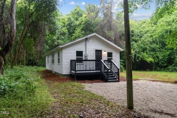 602 Ross Rd, Lillington, NC 27546