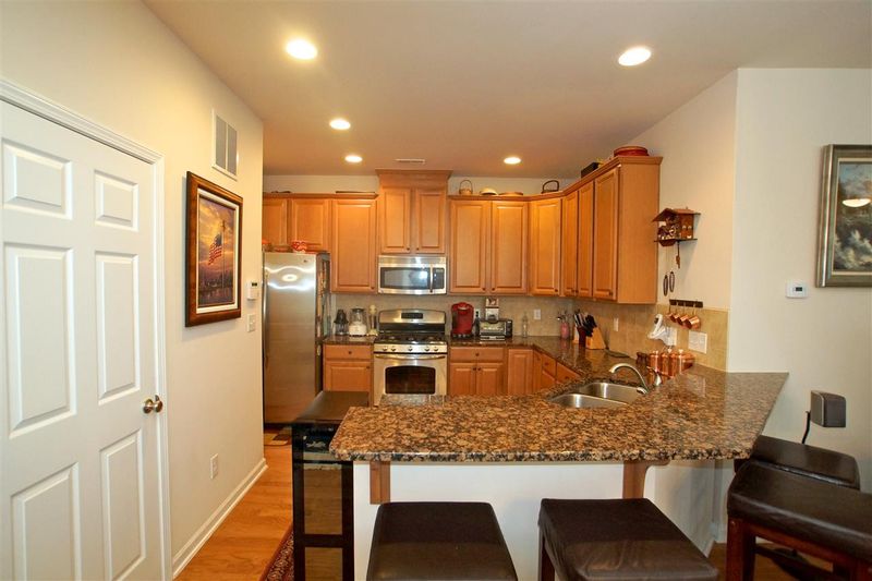 602 Sealine Dr, Cary, NC 27519