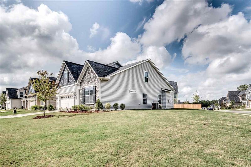 602 Silk Tree Tc, Fuquay Varina, NC 27526