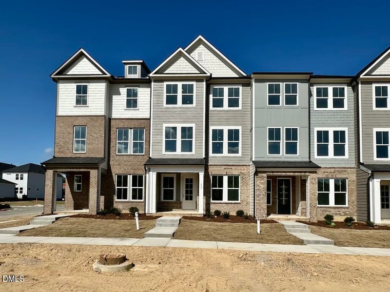 602 Thatch Ln, Knightdale, NC 27545