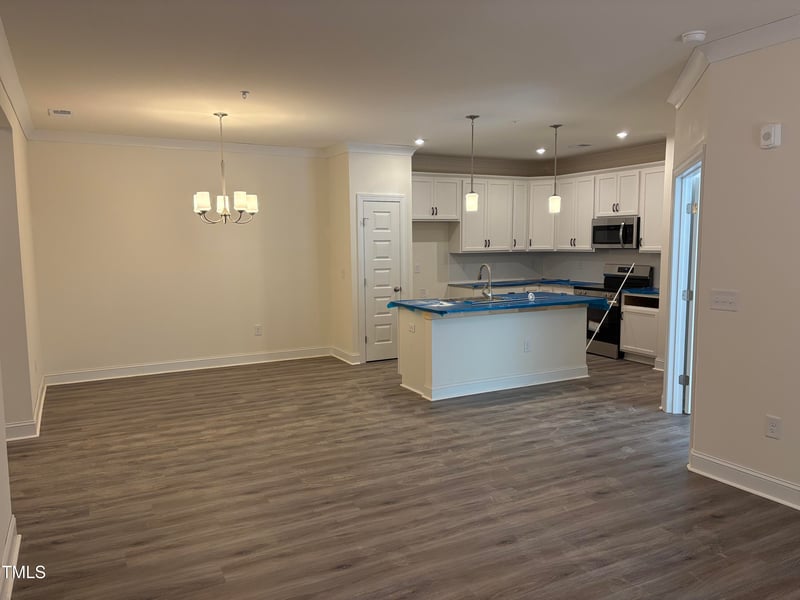 602 Weather Ridge Ln #21, Cary, NC 27513