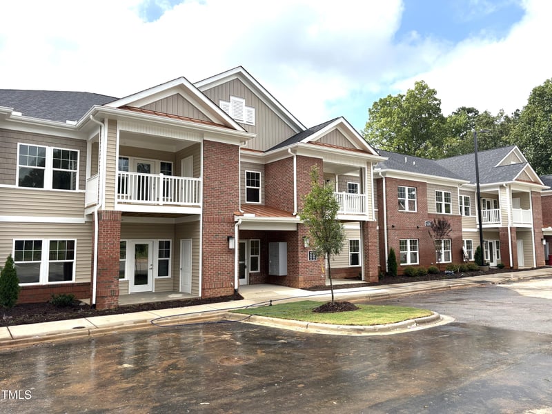 602 Weather Ridge Ln #21, Cary, NC 27513
